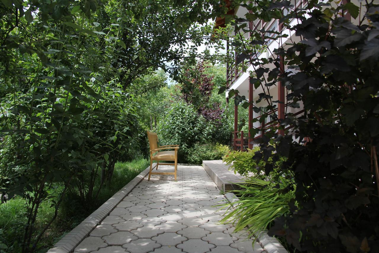 Guest House Leto Dolinka المظهر الخارجي الصورة